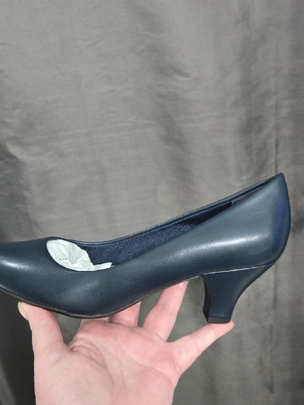 Navy Round-Toe Heels - Picture 7 of 11